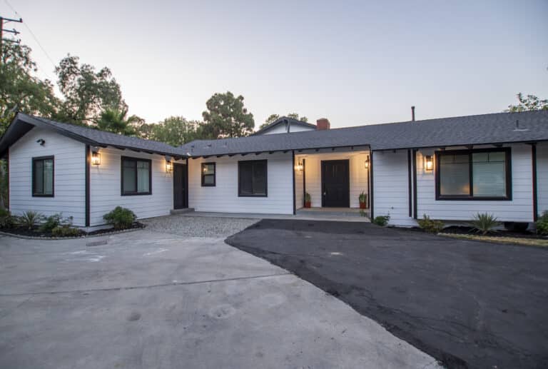 main exterior entrance to mission prep teen treatment in Rolling Hills mental health in California