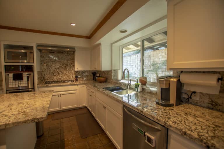 resident kitchen at mission prep teen treatment for boys in rancho palos verdes