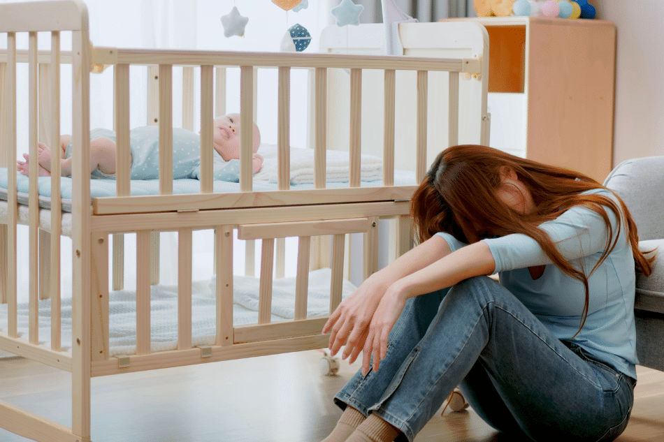 How Teen Moms Can Use the 988 Suicide and Crisis Lifeline for Mental Health Emergencies