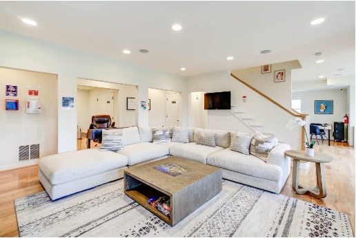 A calm and welcoming residential space at Mission Prep Healthcare, designed to support adolescent girls receiving mental health treatment 