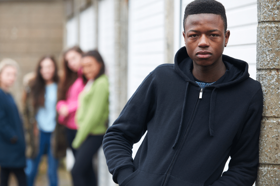 Managing Teen Borderline Personality Disorder in Group Activities