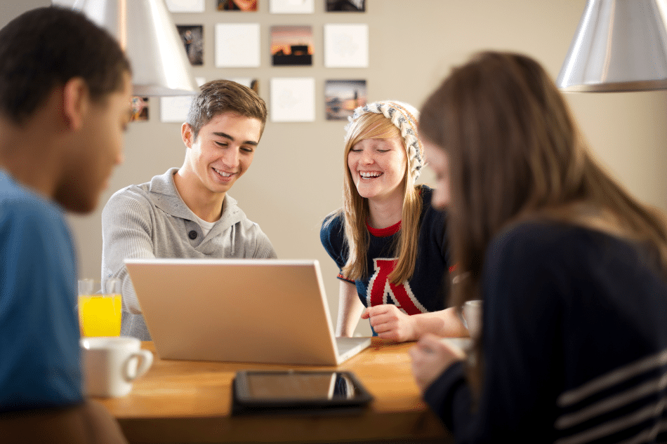 Managing Teen Borderline Personality Disorder in Group Activities