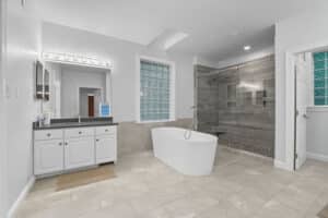 Mission-Prep-Teen-Mental-Healthcare-Oak-Bucket-House-Virginia-bathrooms (5)