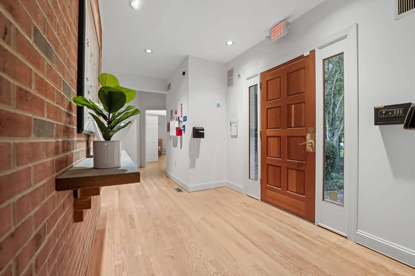 Mission Prep Teen Mental Healthcare Oak Bucket House Virginia entry | Mission Prep Healthcare