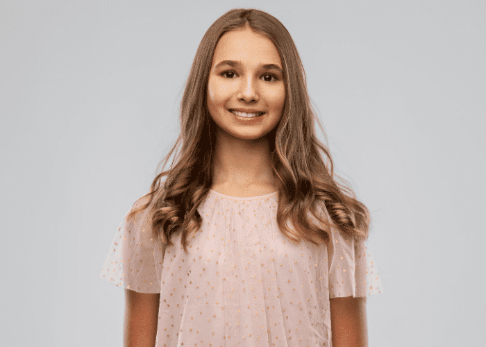 Teenage girl experiencing hypomania in teens