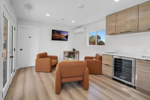 mission-prep-teen-mental-health-treatment-la-reina-group-rooms (1)