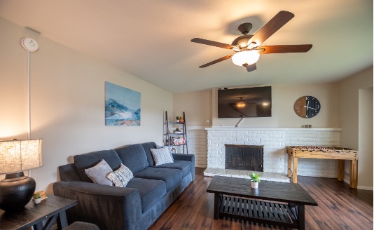 Home-like living area at a Mission Prep adolescent residential facility where teens aged 12 to 17 receive structured ADHD and mental health care