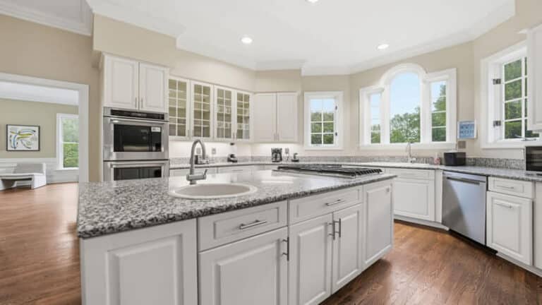 mission-prep-teen-treatment-loyalty-road-virginia-kitchen